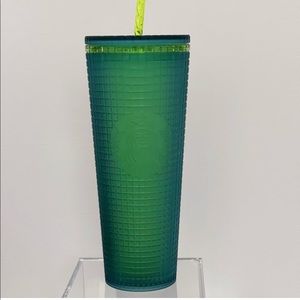 NEW Starbucks 2022 winter green gridded soft touch studded venti tumbler